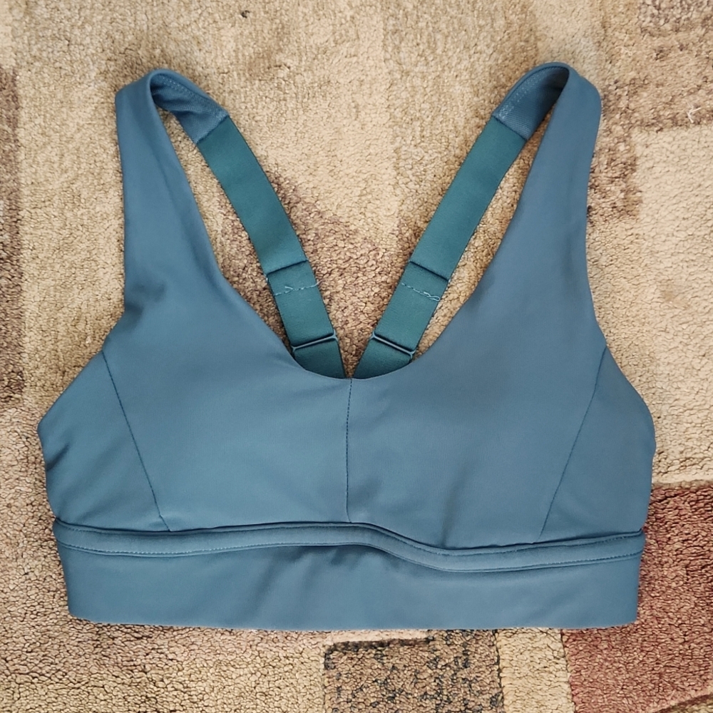 NWT XERSION Sports Bra Women's Size S
